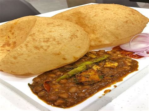  Ch uplands Chhole Bhature? Một Món Ăn Ngon Miệng với Thịt Quần Áo và Bánh Mềm